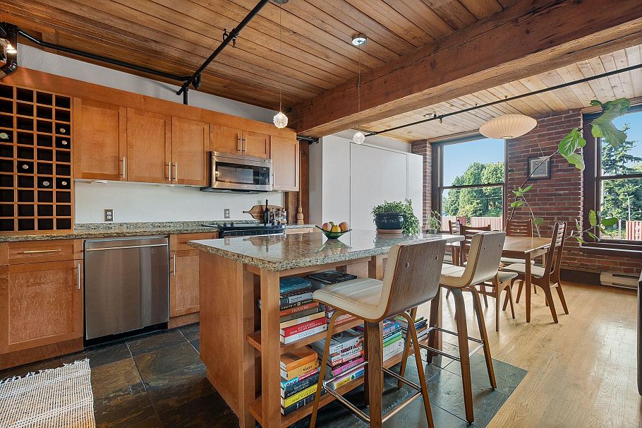 305 41 Alexander Street Vancouver, BC - 16