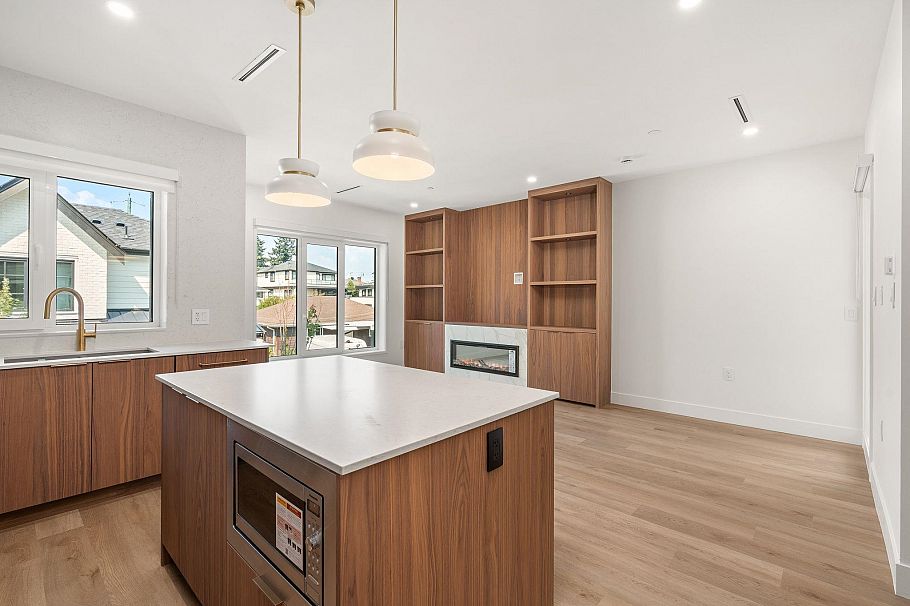 SL 3 2333 E 54th Avenue Vancouver, BC - 8