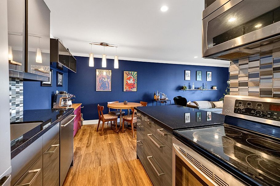 307 252 W 2nd Street North Vancouver, BC - 14
