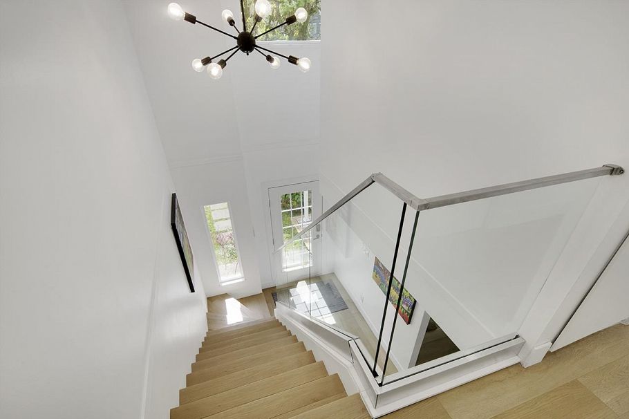 2977 W 6th Avenue Vancouver, BC - 25
