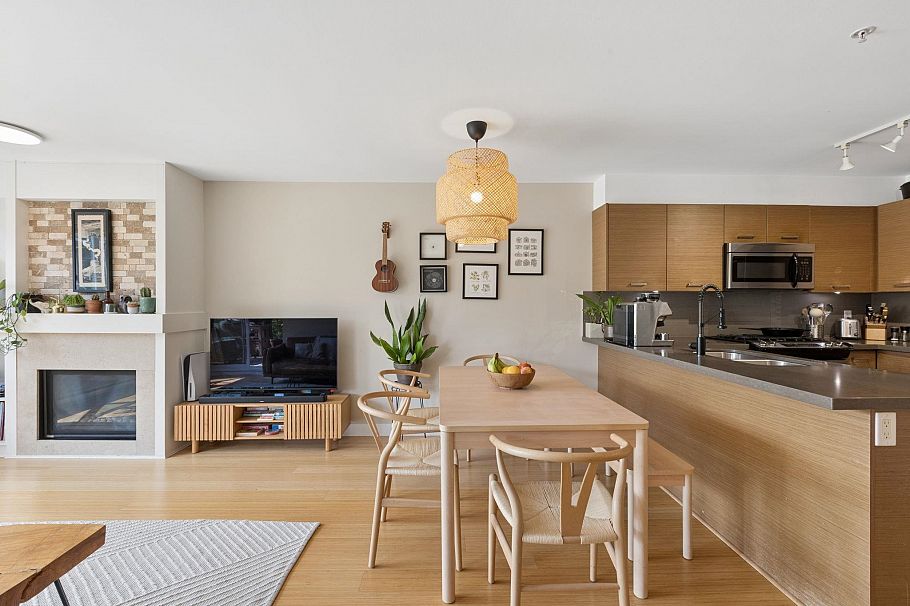 207 3732 Mt Seymour Parkway North Vancouver, BC - 7