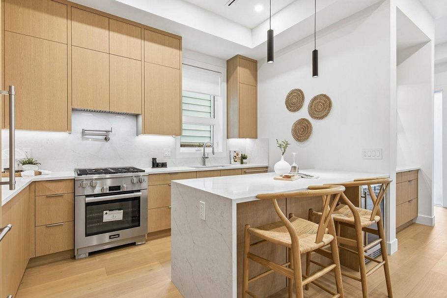 1 3708 W 18th Avenue Vancouver, BC - 12