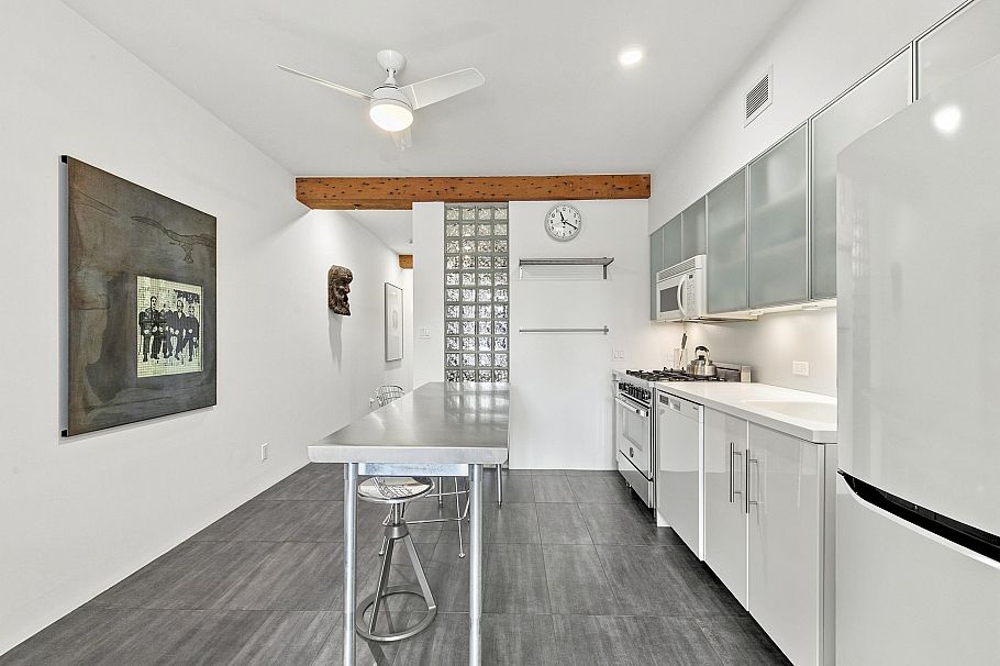 308 1275 Hamilton Street Vancouver, BC - 5