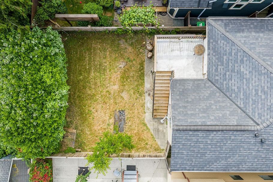 3226 W 5th Avenue Vancouver, BC - 27