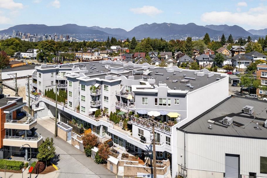 309 760 Kingsway Vancouver, BC - 22