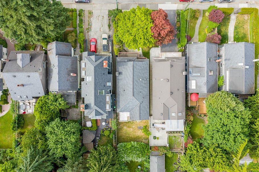 3226 W 5th Avenue Vancouver, BC - 23