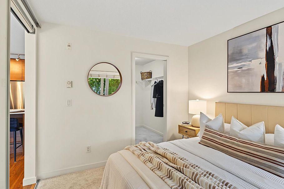 210 1677 Lloyd Avenue North Vancouver, BC - 15