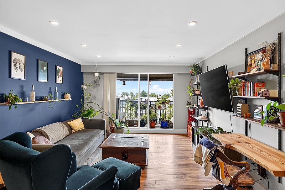 307 252 W 2nd Street North Vancouver, BC - 7