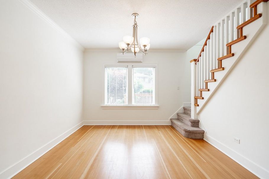 242 W 21st Avenue Vancouver, BC - 6