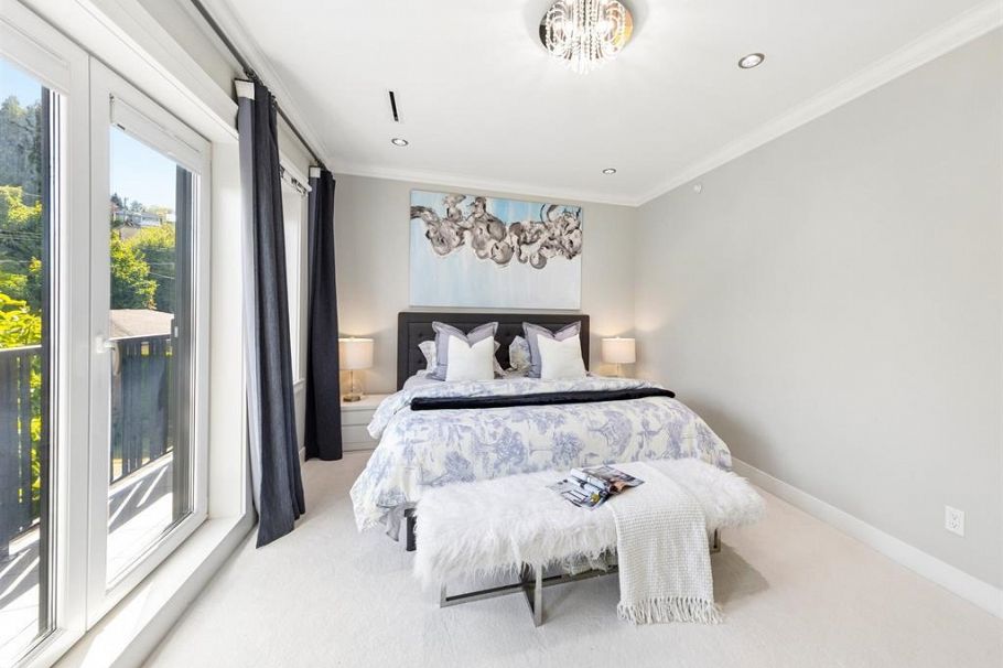 3078 W 20th Avenue Vancouver, BC - 20