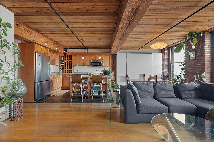 305 41 Alexander Street Vancouver, BC - 19