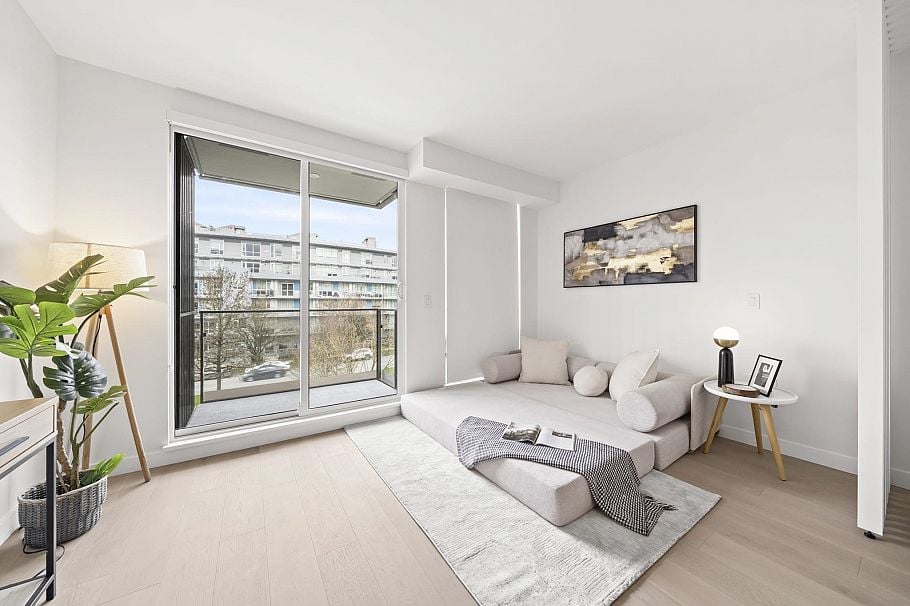 307 5212 Cambie Street Vancouver, BC - 3