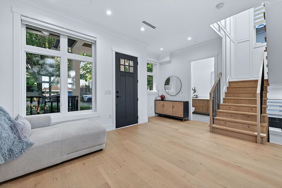 4990 Sherbrooke Street Vancouver, BC - 4