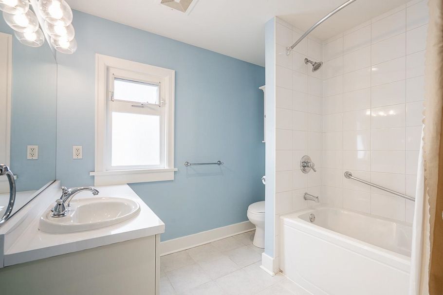 242 W 21st Avenue Vancouver, BC - 15