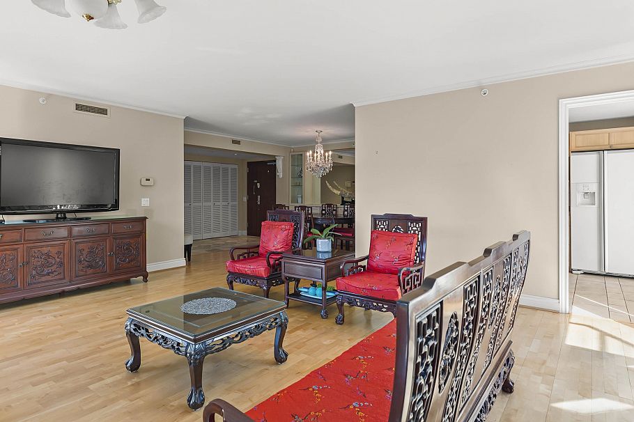 412 618 W 45th Avenue Vancouver, BC - 8