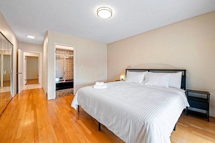 3136 E 53rd Avenue Vancouver, BC - 14