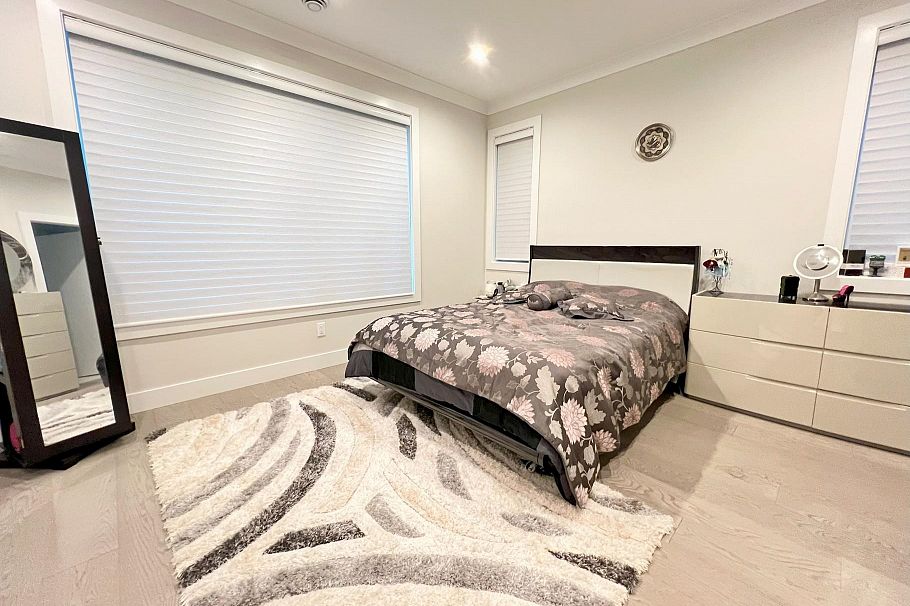 6576 Yew Street Vancouver, BC - 7