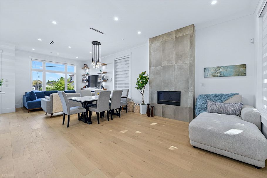 4990 Sherbrooke Street Vancouver, BC - 5