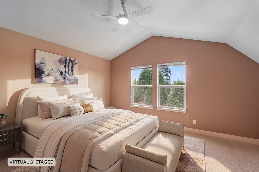 261 E Queens Road North Vancouver, BC - 11