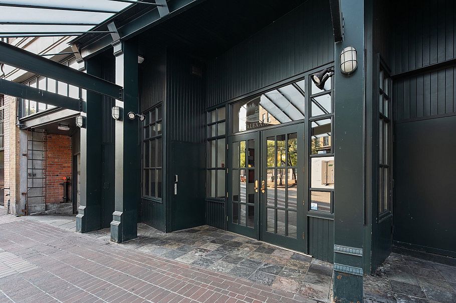 305 41 Alexander Street Vancouver, BC - 30