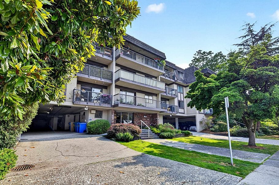 307 252 W 2nd Street North Vancouver, BC - 3