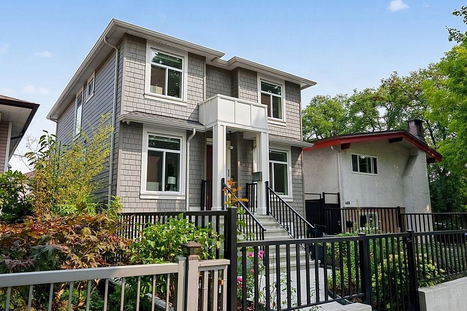 636 Cassiar Street Vancouver, BC - 3