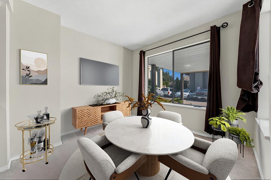 62 1930 Cedar Village Crescent North Vancouver, BC - 4