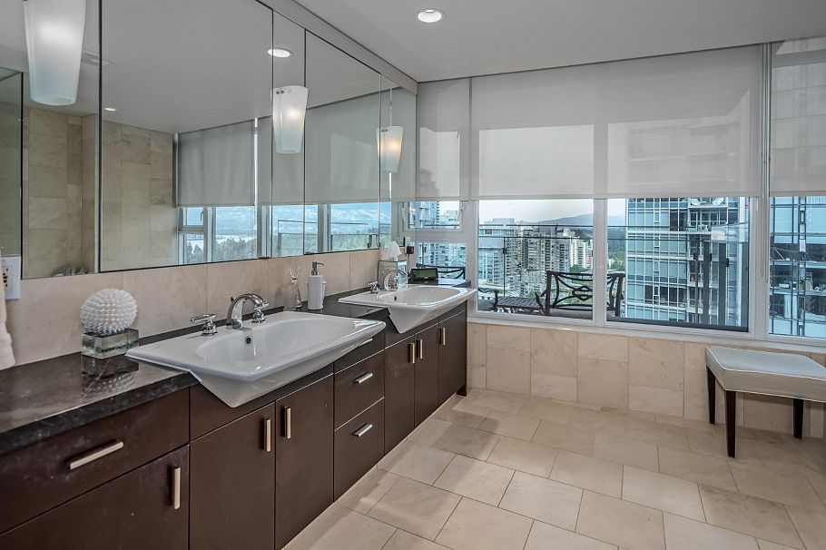 2401 1233 W Cordova Street Vancouver, BC - 19