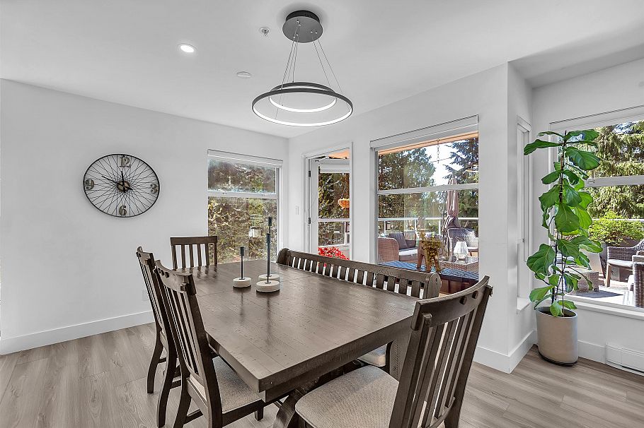 8 2425 Edgemont Boulevard North Vancouver, BC - 19