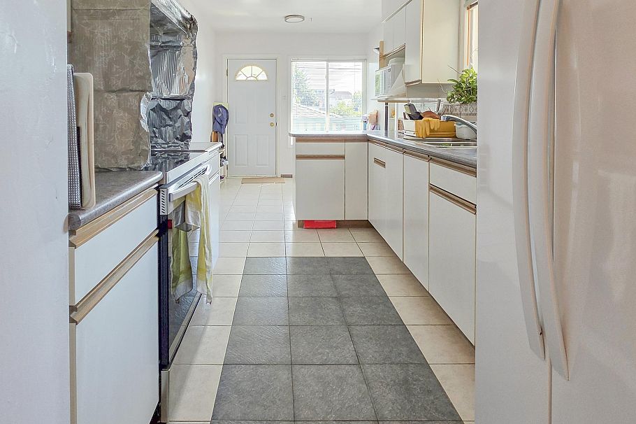 2920 Graveley Street Vancouver, BC - 26
