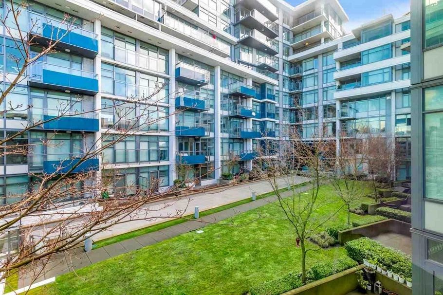 226 1777 W 7th Avenue Vancouver, BC - 17