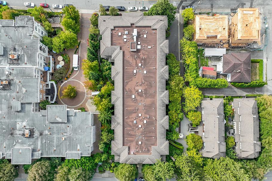 206 188 W 29th Street North Vancouver, BC - 6