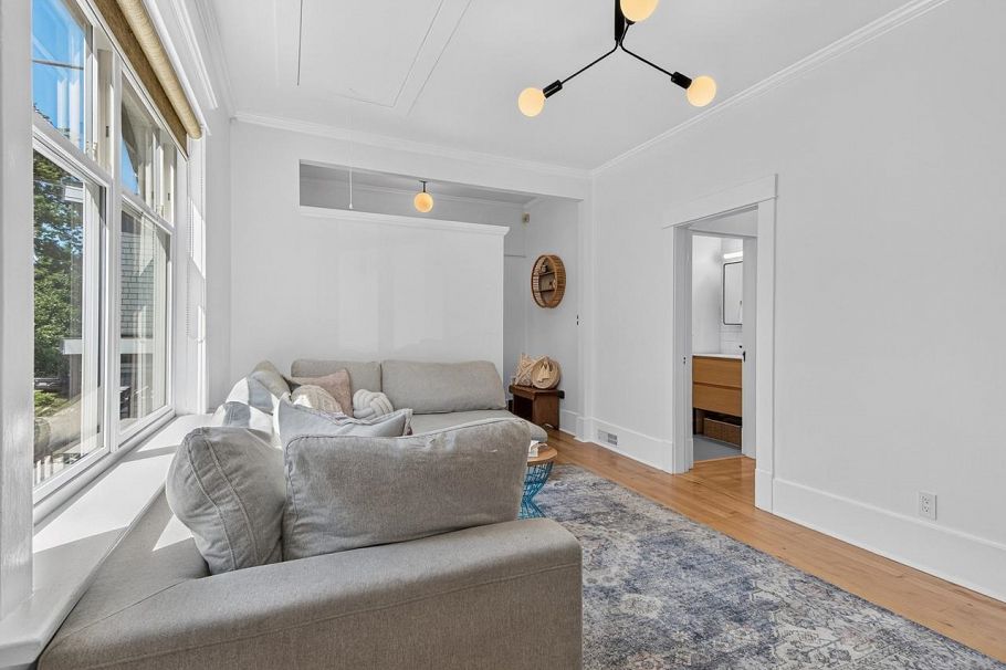 3730 Windsor Street Vancouver, BC - 7
