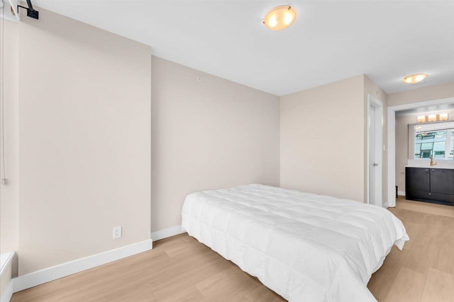 713 1618 Quebec Street Vancouver, BC - 17