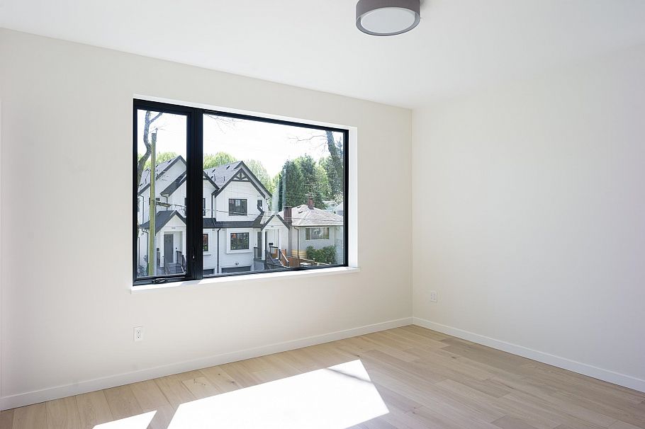 893 E 21st Avenue Vancouver, BC - 16