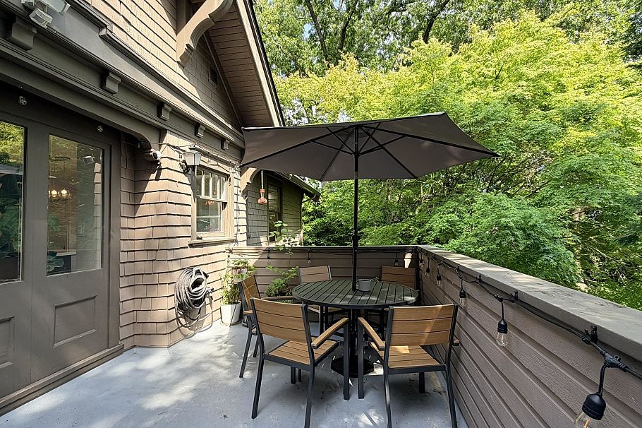 1188 Laurier Avenue Vancouver, BC - 25