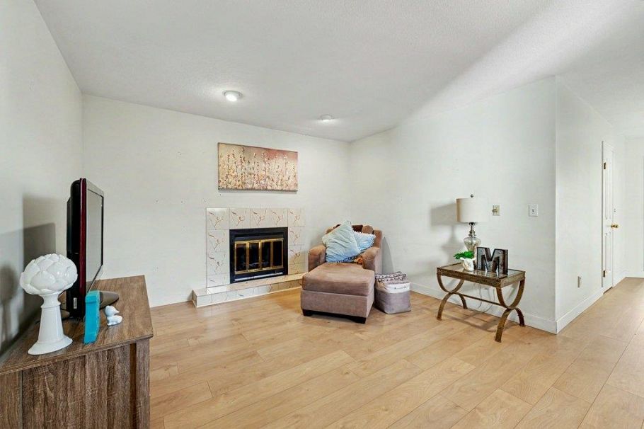 3630 Cambridge Street Vancouver, BC - 2