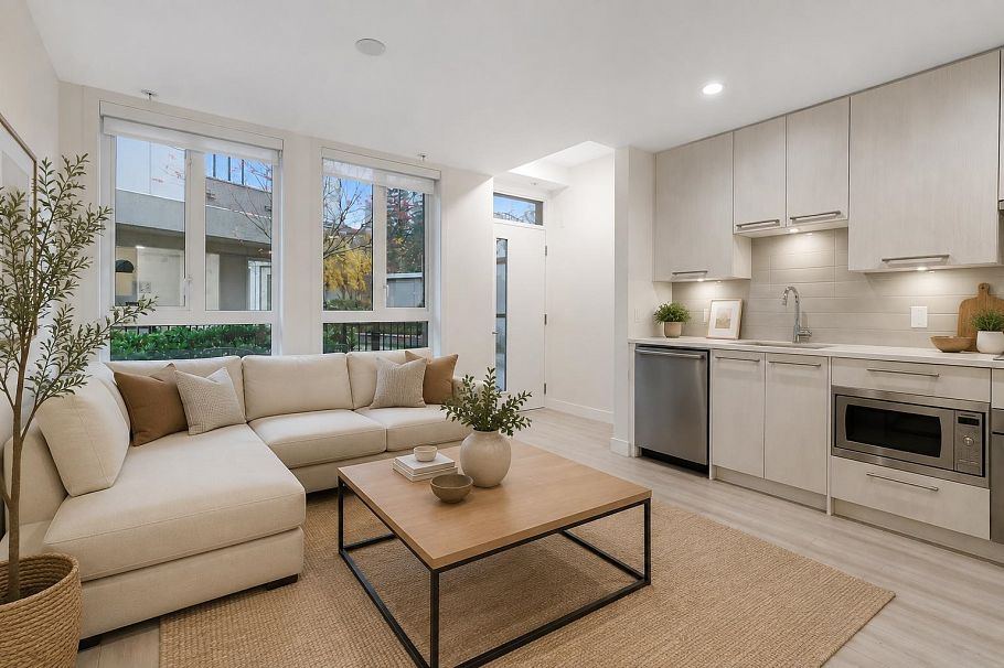 124 2035 Glenaire Street North Vancouver, BC - 4