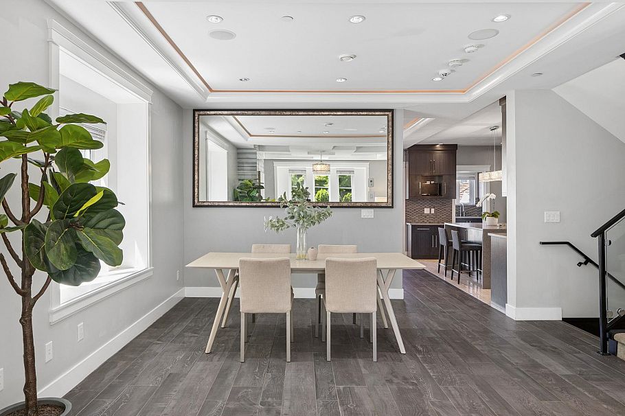 3233 Grant Street Vancouver, BC - 11