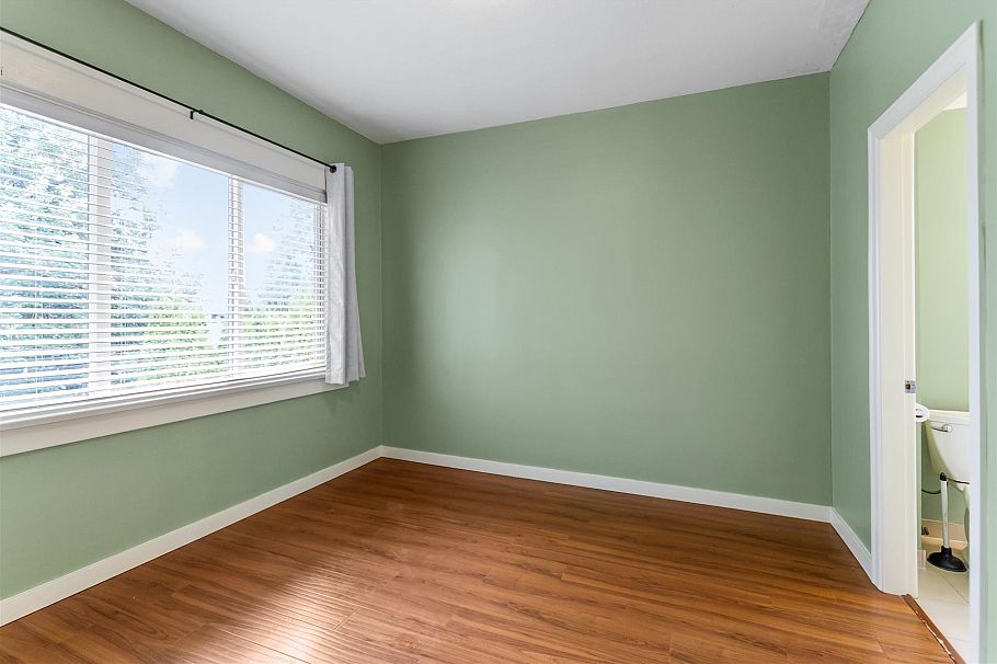 2119 E 30th Avenue Vancouver, BC - 6
