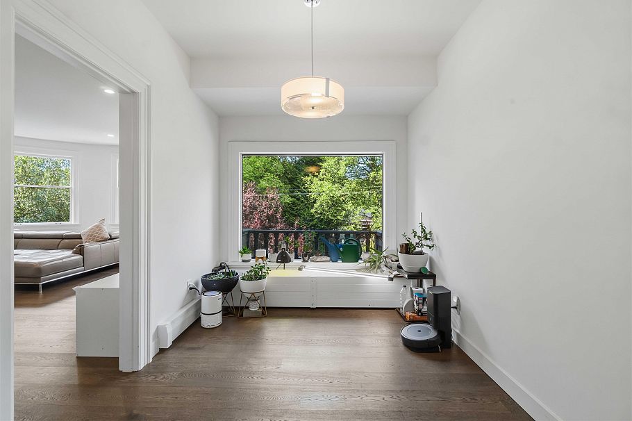 1188 Laurier Avenue Vancouver, BC - 11