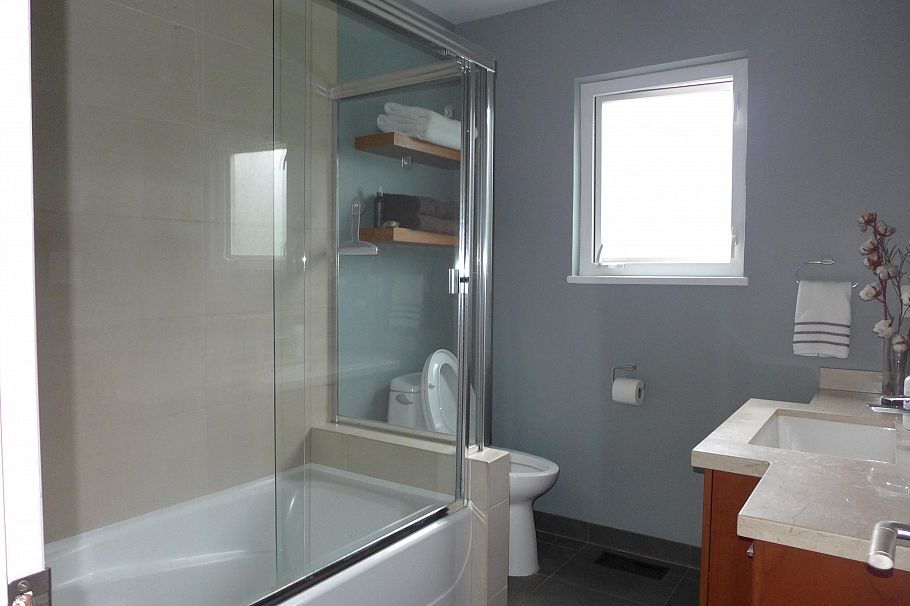 3014 E 14th Avenue Vancouver, BC - 7