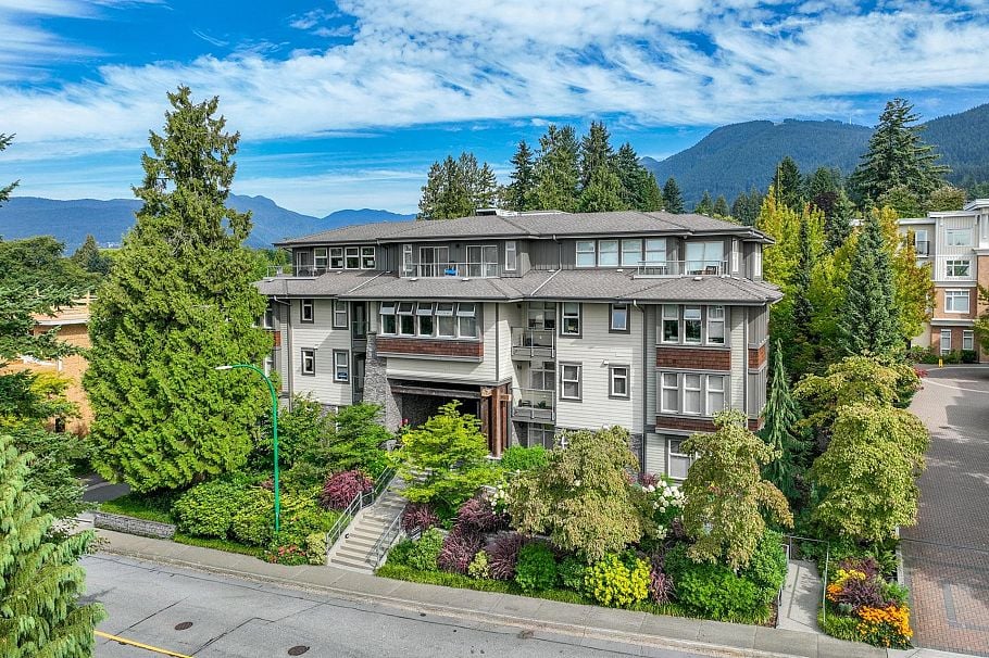 206 188 W 29th Street North Vancouver, BC - 1