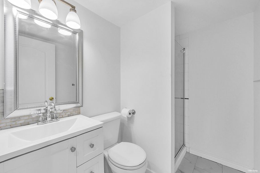 3396 Cobblestone Avenue Vancouver, BC - 27