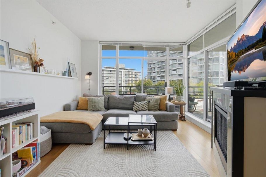 512 298 E 11th Avenue Vancouver, BC - 12