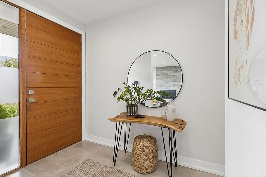 351 W 21st Street North Vancouver, BC - 5