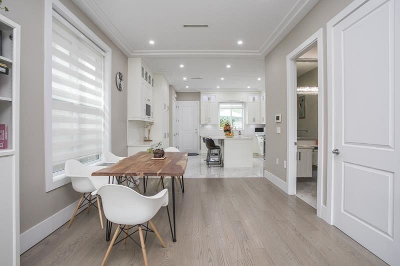 8559 Montcalm Street Vancouver, BC - 8