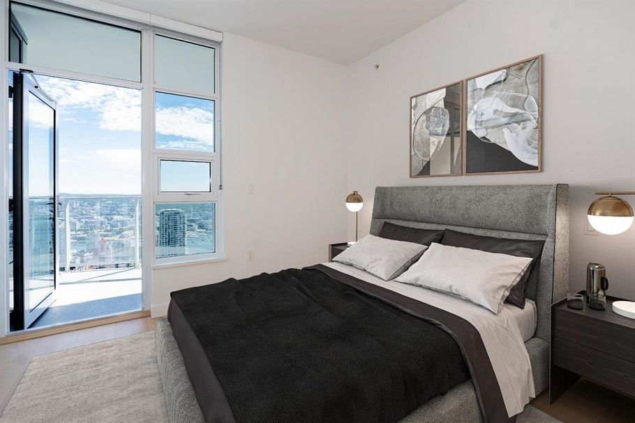 5105 1289 Hornby Street Vancouver, BC - 17