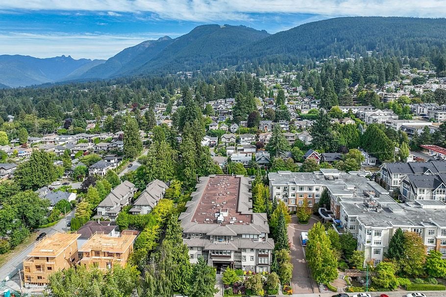 206 188 W 29th Street North Vancouver, BC - 2
