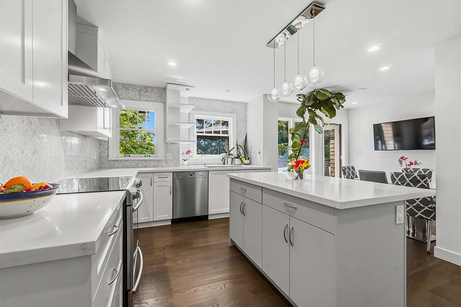 1188 Laurier Avenue Vancouver, BC - 8